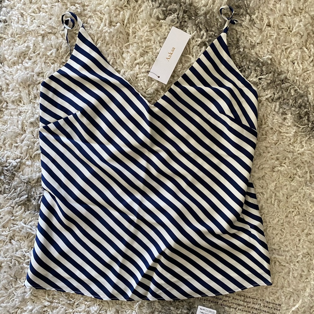 NWT Vici Collection tank top